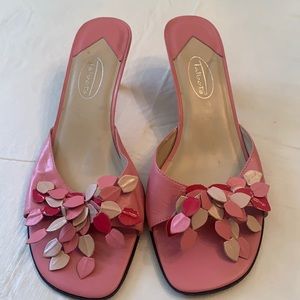 Vintage Talbots Shoes. Size 8B.